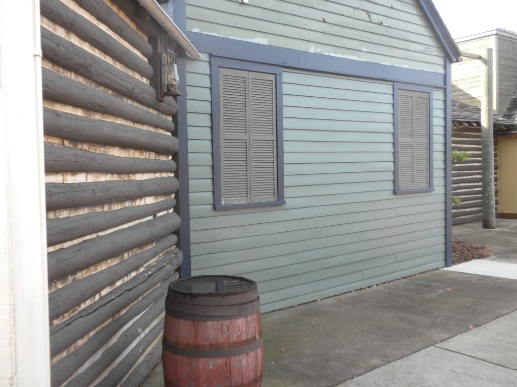 Painted log siding and shutters on a Six Flags Great America building
