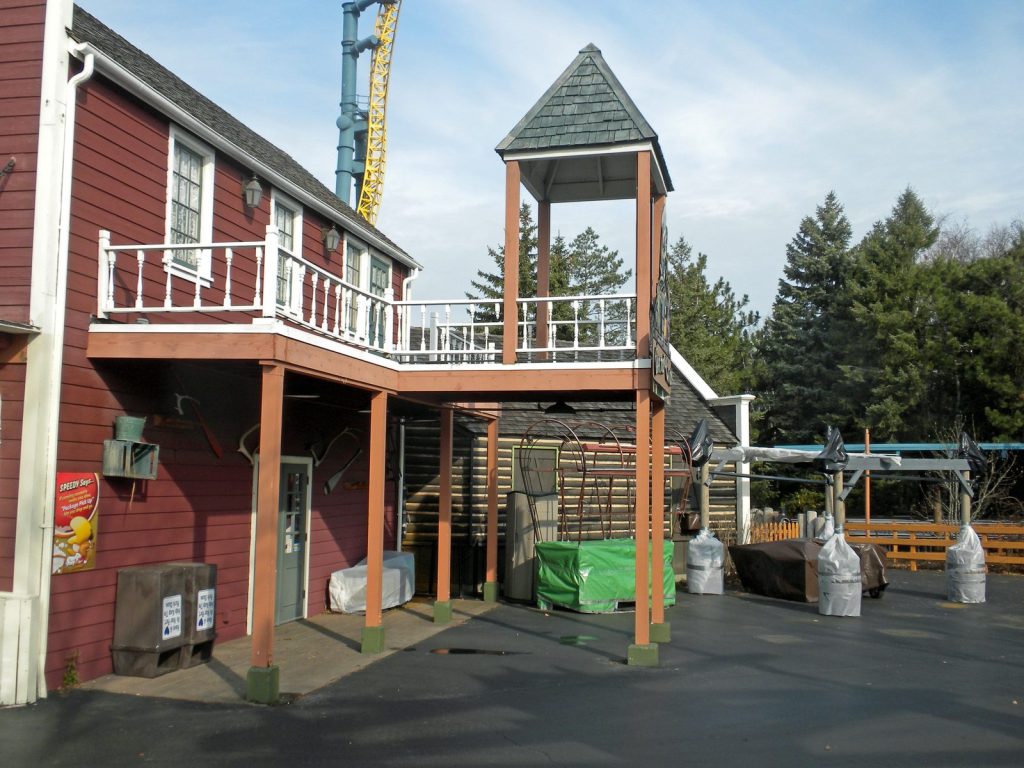 Frontier-style building at Six Flags Great America repainted by Pete the Painter